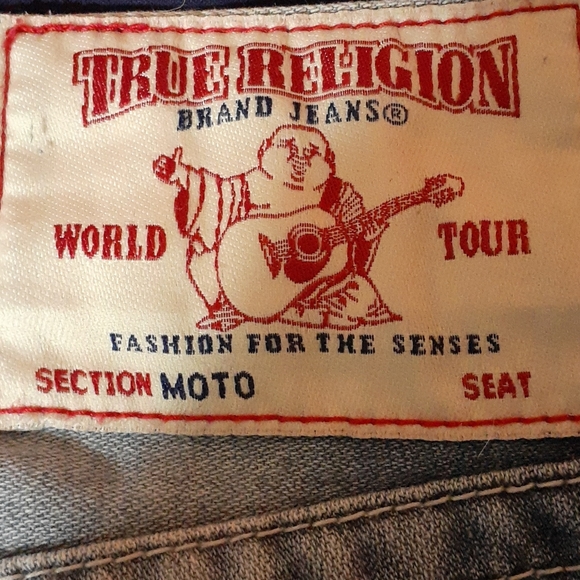 True Religion - Picture 3 of 4